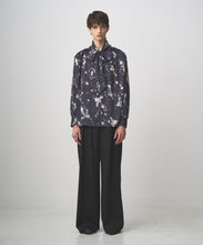 画像をギャラリービューアに読み込む, FLORAL BOWTIE SHIRT