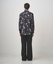 画像をギャラリービューアに読み込む, FLORAL BOWTIE SHIRT