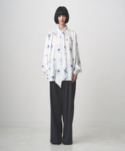 画像をギャラリービューアに読み込む, FLORAL BOWTIE SHIRT