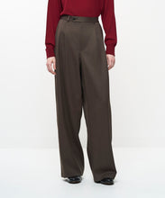 Load image into Gallery viewer, 2TUCK WIDE EASY PANTS