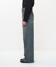 画像をギャラリービューアに読み込む, FORMED WIDE DENIM(FADED WASH)
