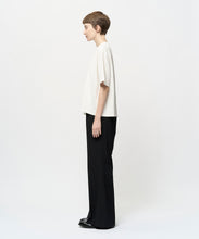 画像をギャラリービューアに読み込む, SIGNATURE CROP TEE