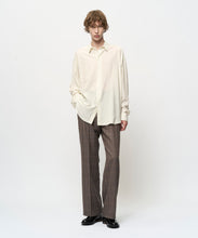 Load image into Gallery viewer, PLEATED TEXTURE SHIRT