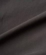 画像をギャラリービューアに読み込む, DIMENSIONAL KNEE TUCK PANTS