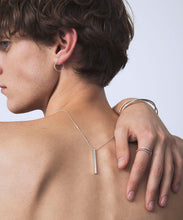 Load image into Gallery viewer, NECKLACE - FLAT