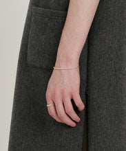 Load image into Gallery viewer, BANGLE - STUDS