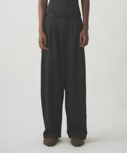 Load image into Gallery viewer, 2TUCK WIDE EASY PANTS
