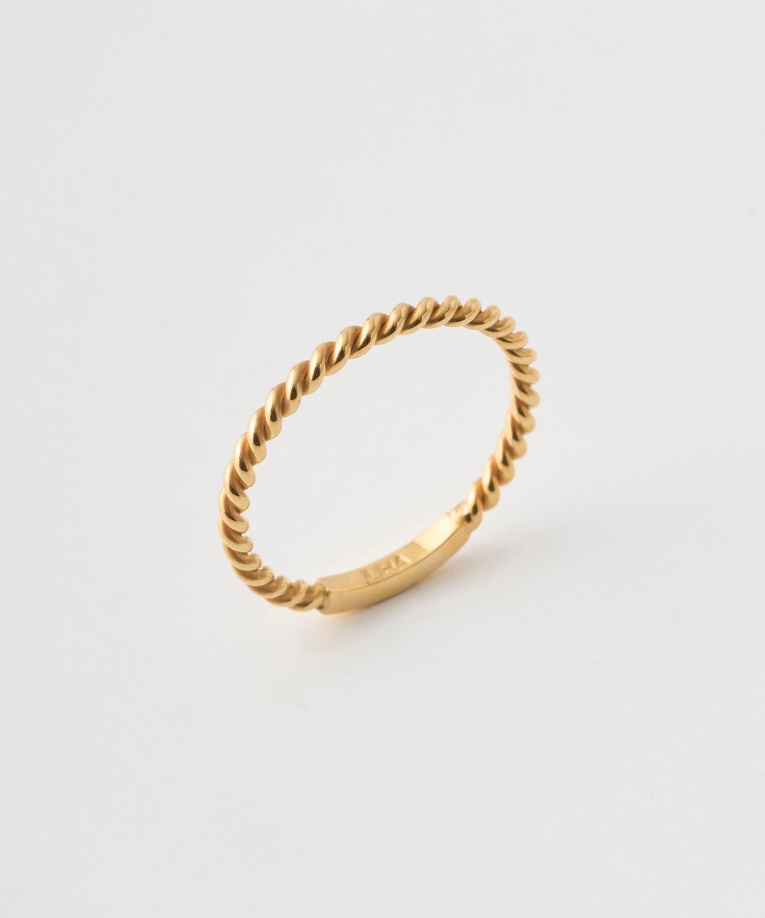 RING - TWIST - GOLD – JUHA
