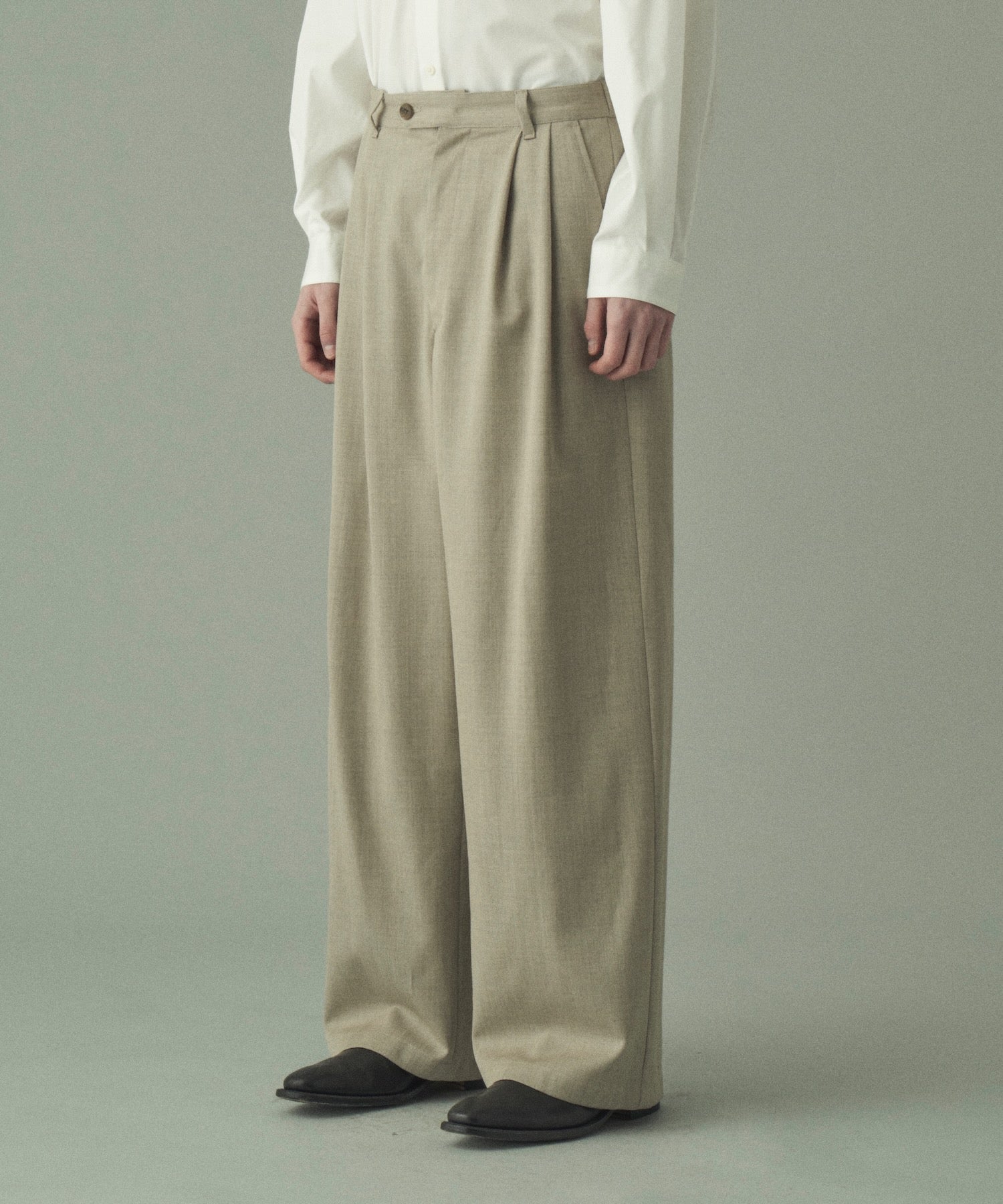 2TUCK WIDE EASY PANTS – JUHA