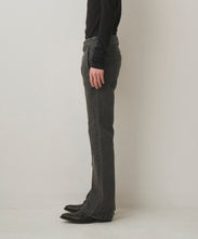 画像をギャラリービューアに読み込む, OVERDYED FLARE DENIM
