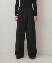 画像をギャラリービューアに読み込む, BRUSHED WIDE SWEAT PANTS
