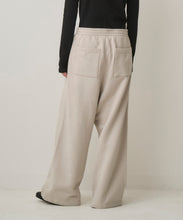画像をギャラリービューアに読み込む, BRUSHED WIDE SWEAT PANTS
