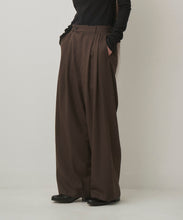 画像をギャラリービューアに読み込む, 2TUCK WIDE EASY PANTS
