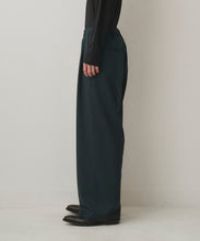 画像をギャラリービューアに読み込む, 2TUCK WIDE EASY PANTS
