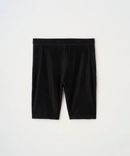 Load image into Gallery viewer, SECOND SKIN HALF LEGGINGS
