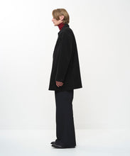 Load image into Gallery viewer, OVERSIZED CORDUROY JACKET
