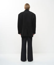 Load image into Gallery viewer, OVERSIZED CORDUROY JACKET

