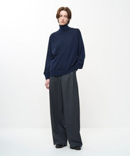 画像をギャラリービューアに読み込む, STRUCTURED TURTLENECK KNIT
