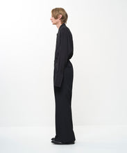 Load image into Gallery viewer, EXTENDED COLLAR SHIRT
