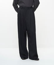 Load image into Gallery viewer, 2TUCK WIDE EASY PANTS
