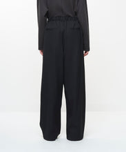 Load image into Gallery viewer, 2TUCK WIDE EASY PANTS
