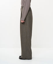 Load image into Gallery viewer, CHECK WIDE EASY PANTS
