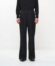 Load image into Gallery viewer, FLUID FLARE PANTS
