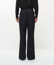 Load image into Gallery viewer, FLUID FLARE PANTS
