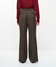 Load image into Gallery viewer, FLUID FLARE PANTS
