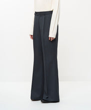 Load image into Gallery viewer, FLUID FLARE PANTS
