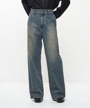 画像をギャラリービューアに読み込む, FORMED WIDE DENIM（FADED WASH）
