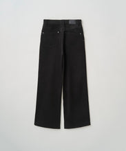 画像をギャラリービューアに読み込む, FORMED WIDE CORDUROY PANTS
