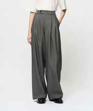 Load image into Gallery viewer, 2TUCK WIDE PATTERNED PANTS
