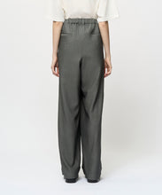 Load image into Gallery viewer, 2TUCK WIDE PATTERNED PANTS
