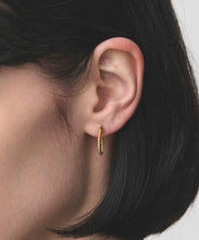 画像をギャラリービューアに読み込む, PIERCE - TWIST - GOLD
