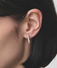 画像をギャラリービューアに読み込む, PIERCE - LACE - SILVER
