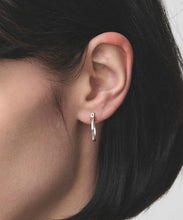 画像をギャラリービューアに読み込む, PIERCE - EDGE - SILVER
