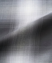 Load image into Gallery viewer, LIGHTWEIGHT OMBRE CHECK SHIRT

