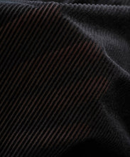 Load image into Gallery viewer, SECOND SKIN HALF LEGGINGS
