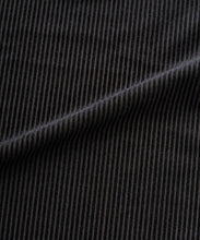 Load image into Gallery viewer, SECOND SKIN HALF LEGGINGS
